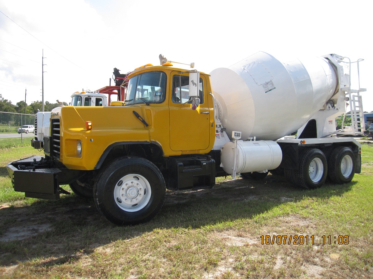 MTM Transit Mixers/Ready Mix Trucks 10.5 MTM Concrete Pump Depot