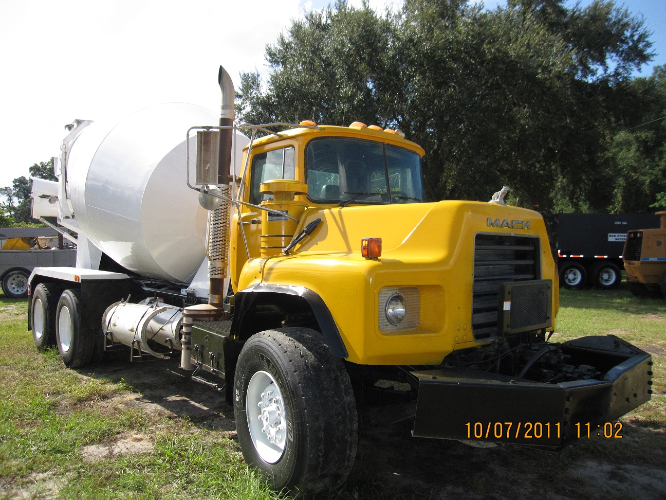 MTM Transit Mixers/Ready Mix Trucks 10.5 MTM Concrete Pump Depot
