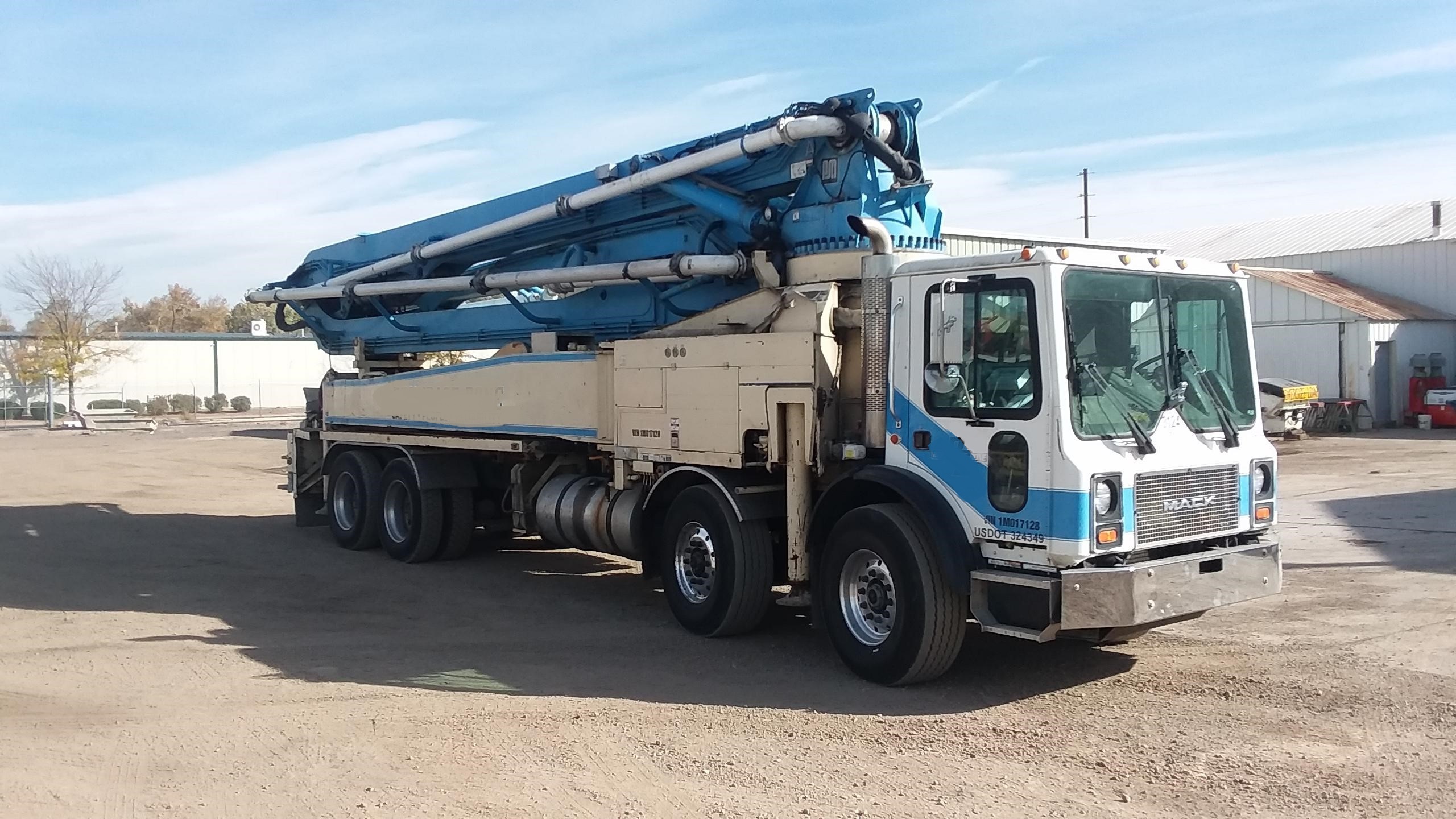 2001 Putzmeister 42M.16H 3385 Concrete Pump Depot