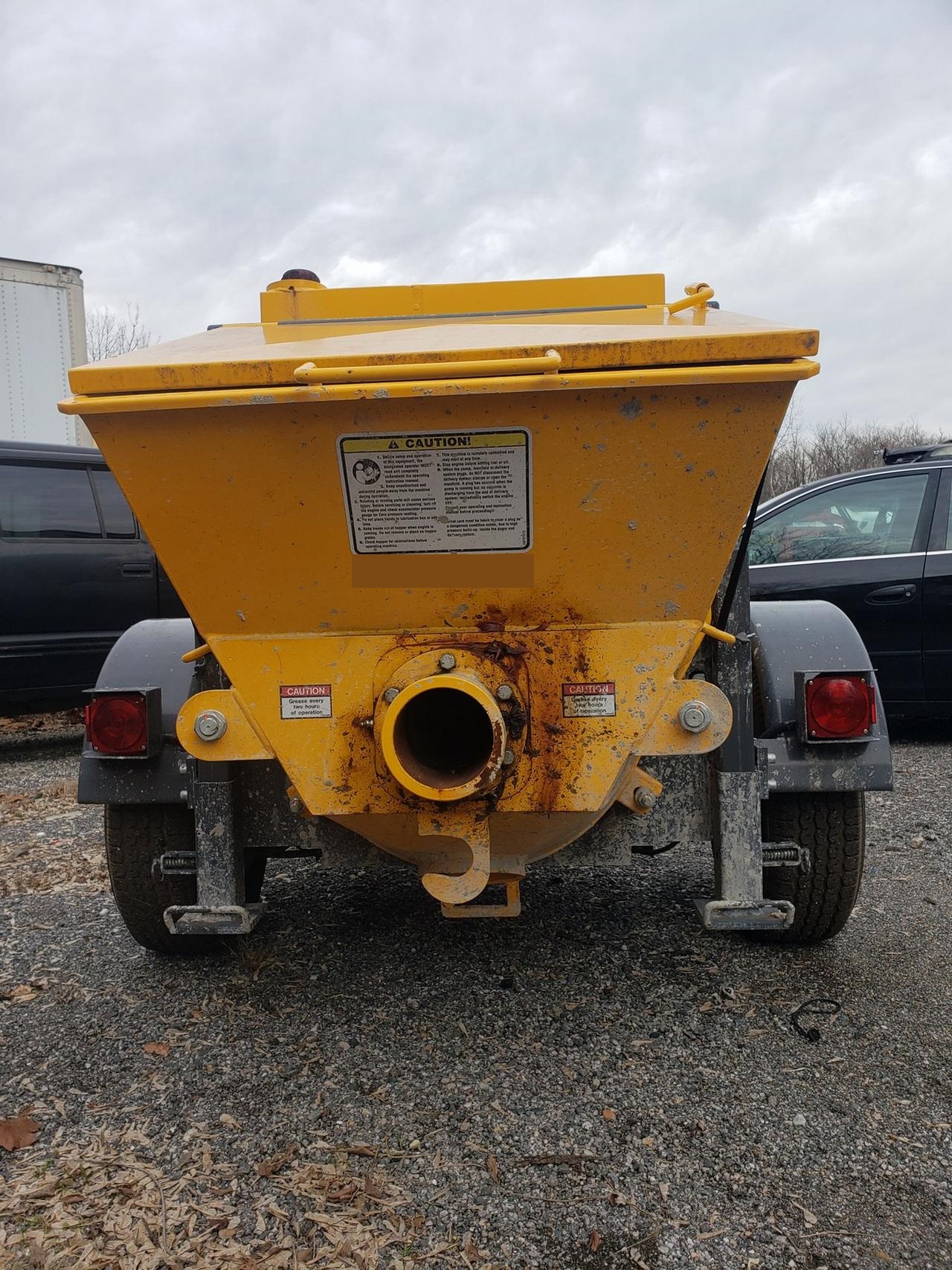 Mayco Auctions Photos 35